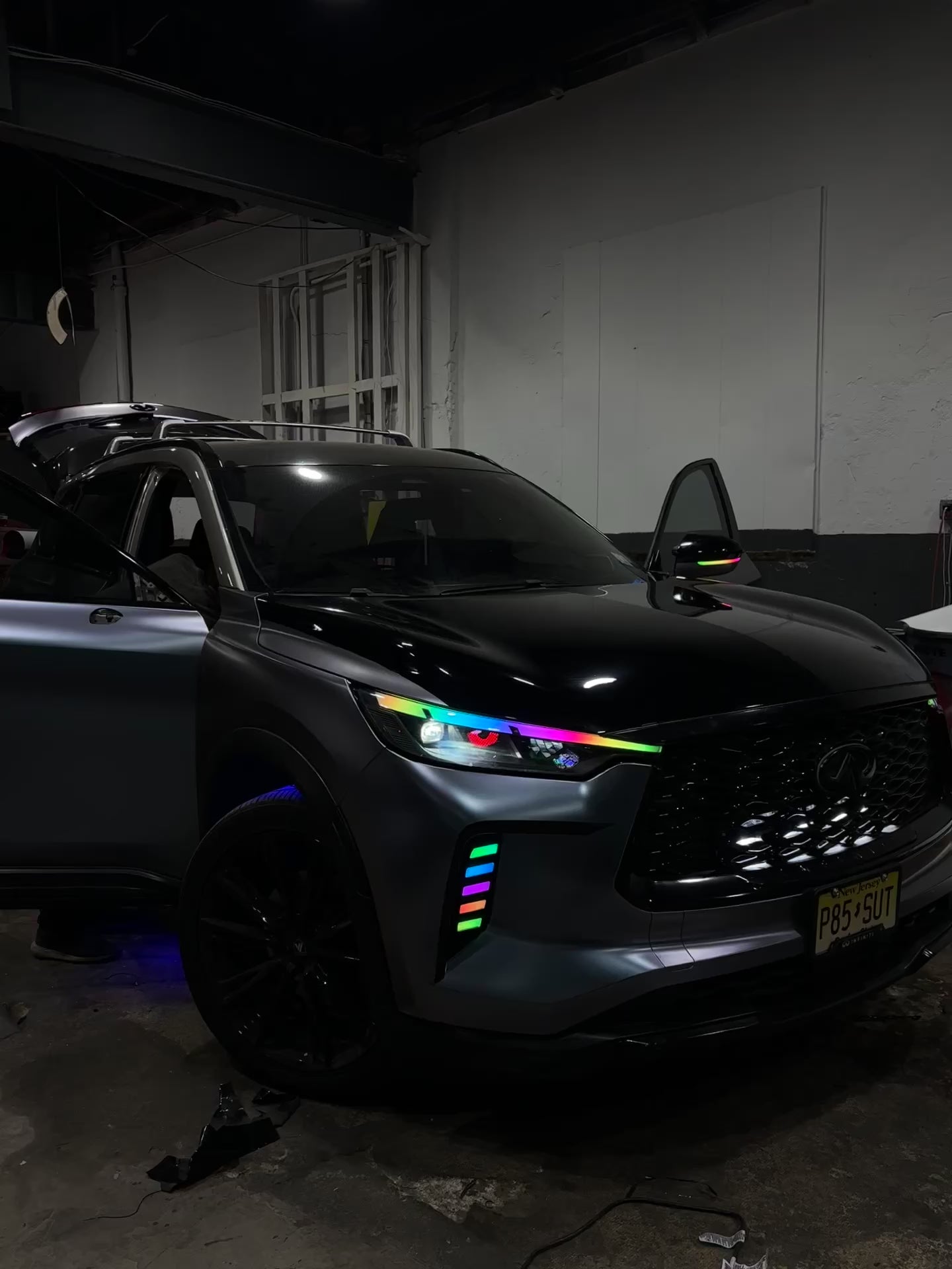 RGBW Flow Infinti Qx60 2021+ Headlights